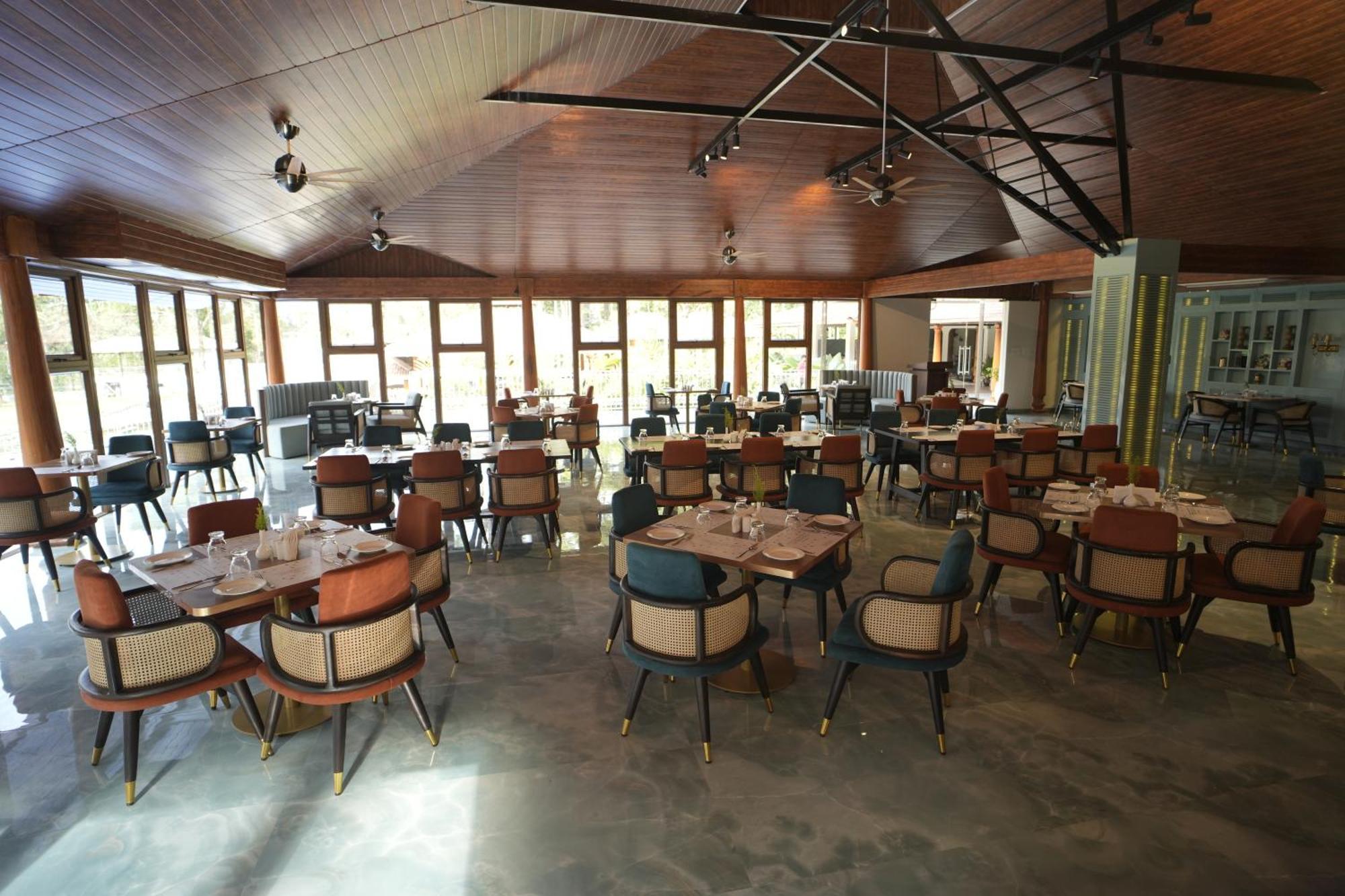 Regenta Resort סאקלשפור מראה חיצוני תמונה