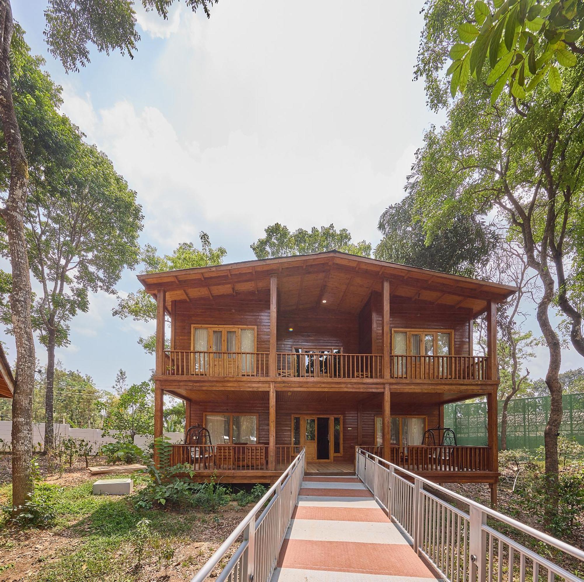 Regenta Resort סאקלשפור מראה חיצוני תמונה